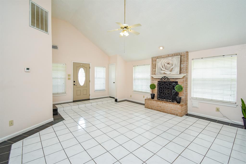 1234 Catskill Drive, Missouri City, Texas image 5