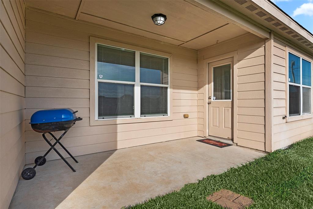 6906 Chessgate Falls Lane, Rosenberg, Texas image 22