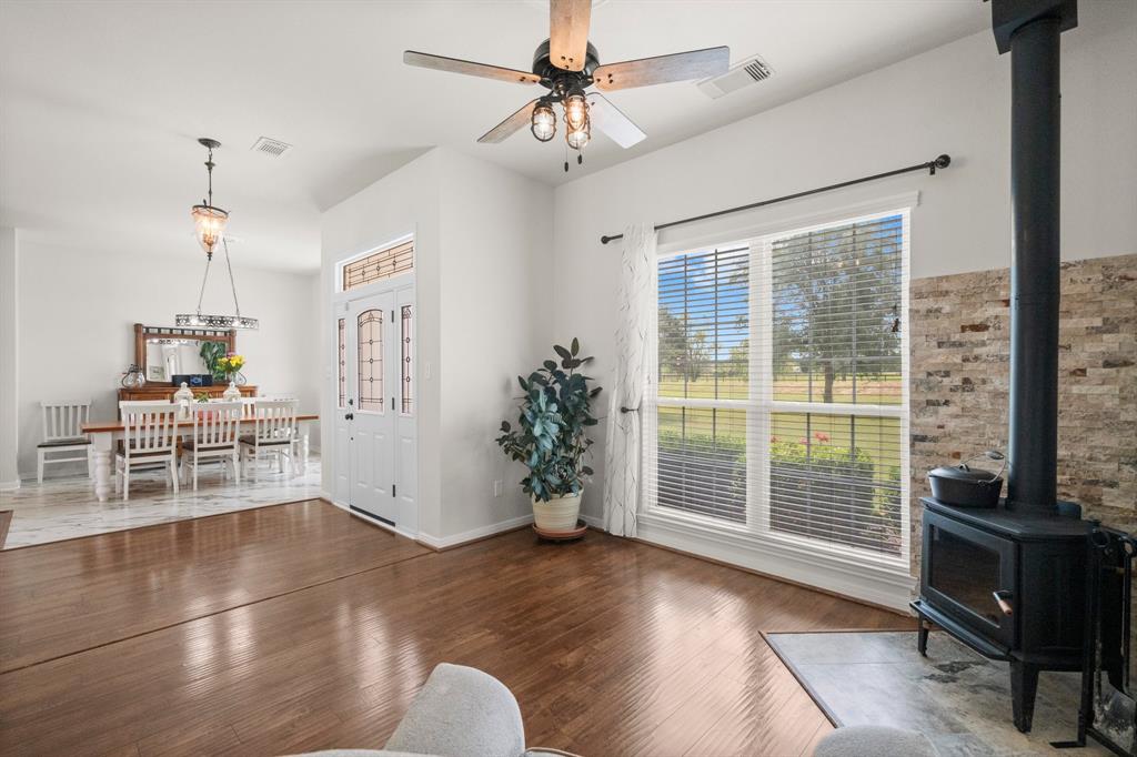 34334 Howell Road, Waller, Texas image 14
