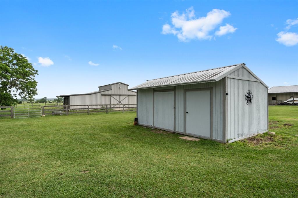 34334 Howell Road, Waller, Texas image 40