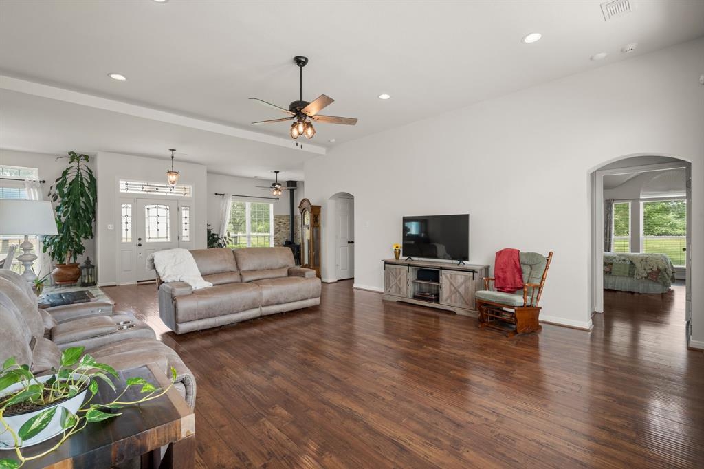 34334 Howell Road, Waller, Texas image 10