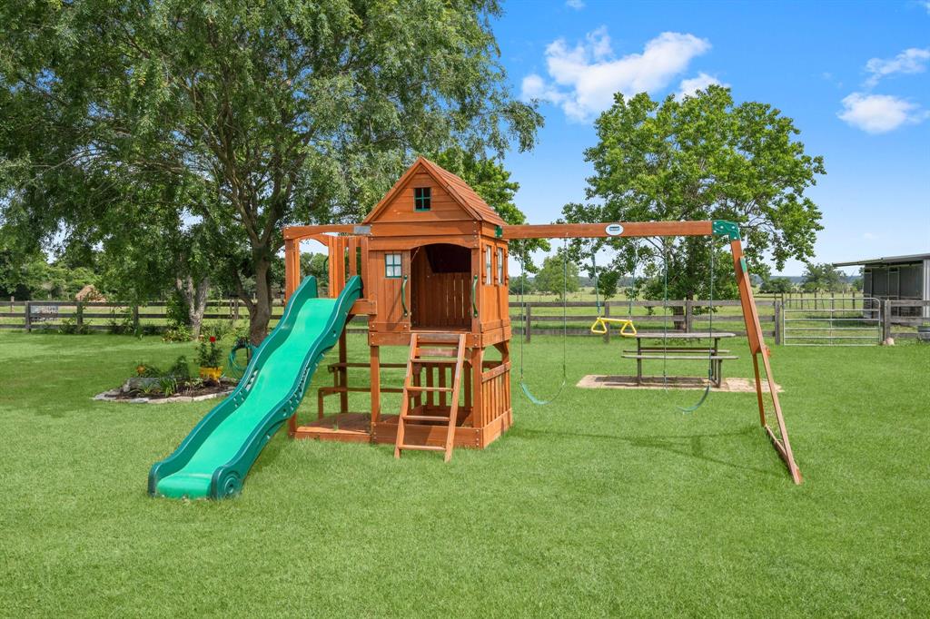 34334 Howell Road, Waller, Texas image 32