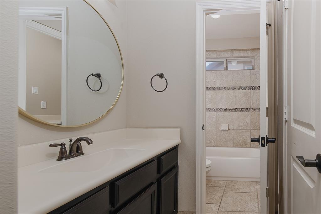 18 Cohasset Place, The Woodlands, Texas image 27