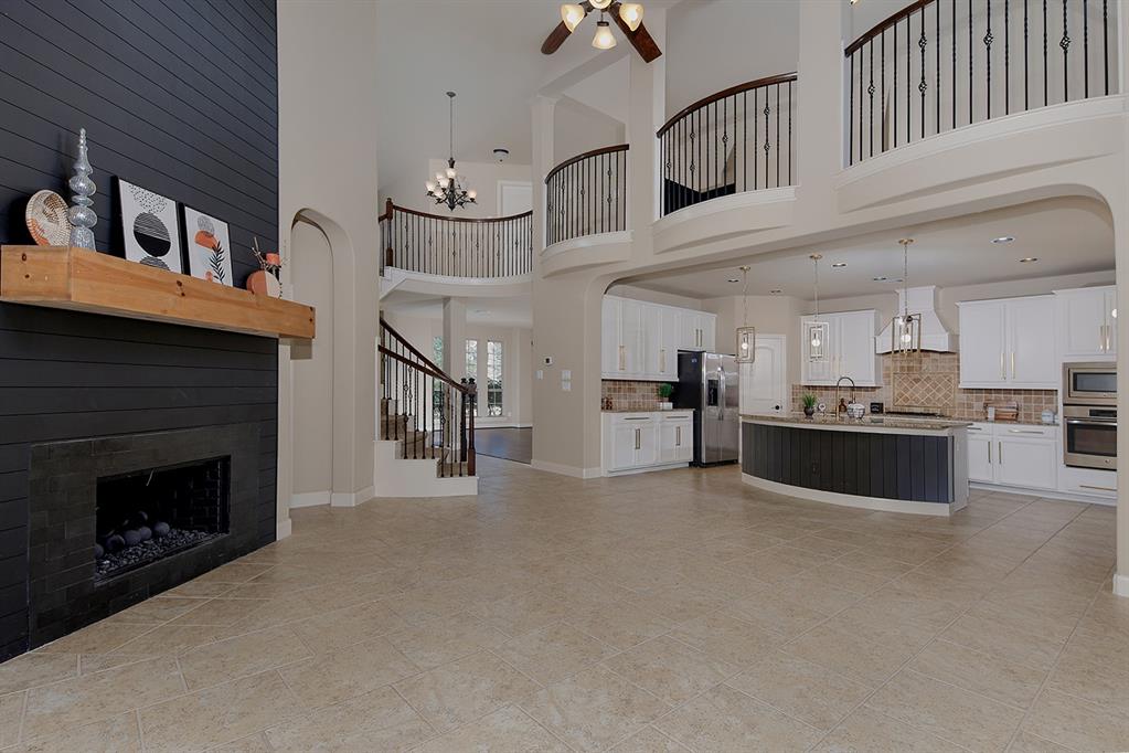 18 Cohasset Place, The Woodlands, Texas image 7