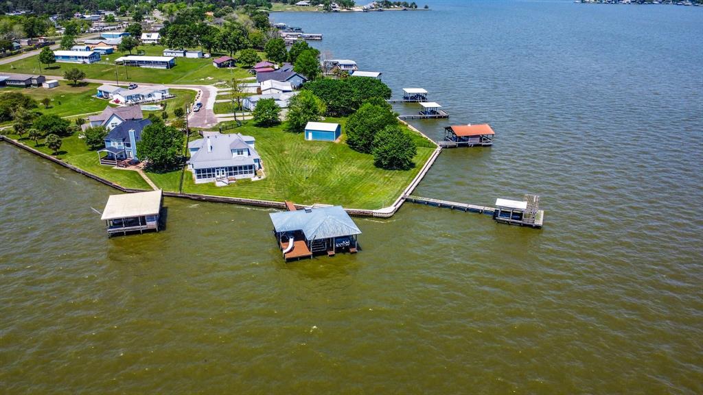 235 Vivian Road, Onalaska, Texas image 2