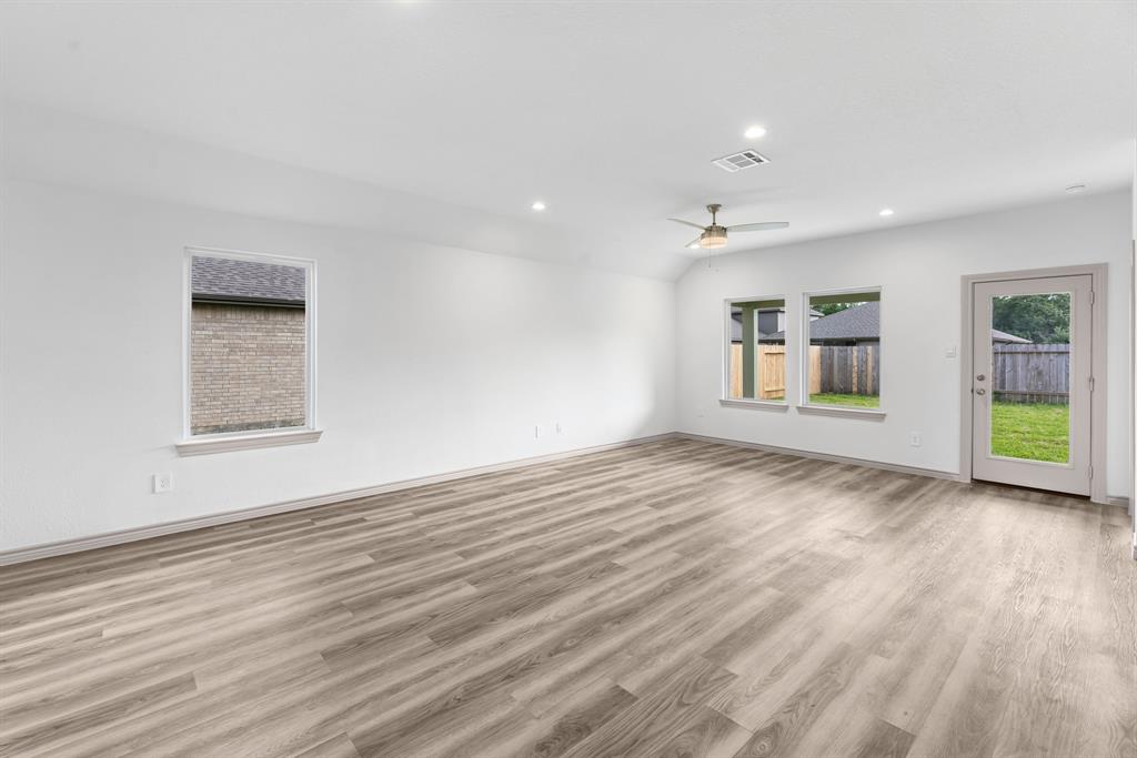 6575 Alexis Street, Beaumont, Texas image 7