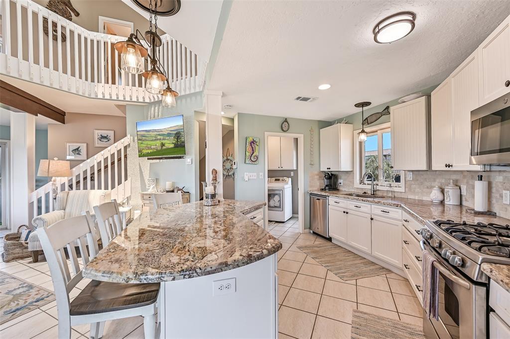 14450 Spyglass Circle, Galveston, Texas image 13