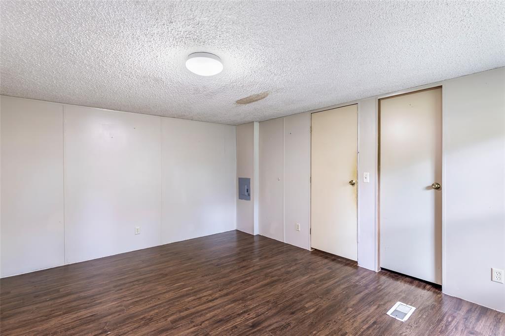 19355 Forest Lane Circle, New Caney, Texas image 17