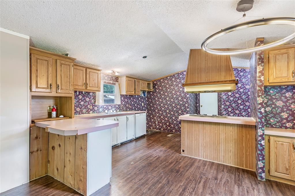19355 Forest Lane Circle, New Caney, Texas image 12
