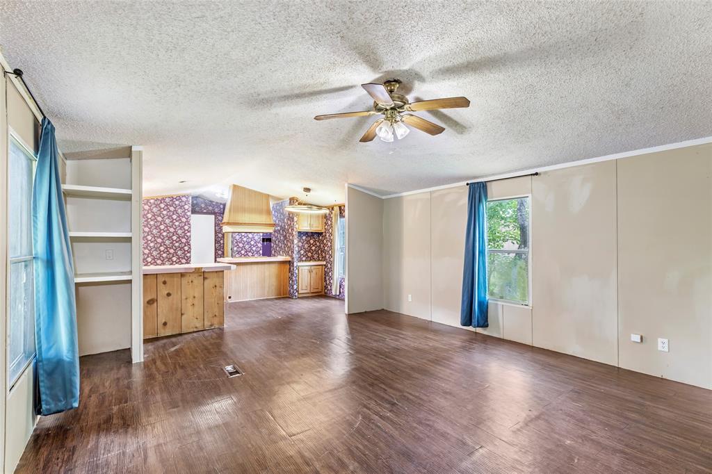 19355 Forest Lane Circle, New Caney, Texas image 9