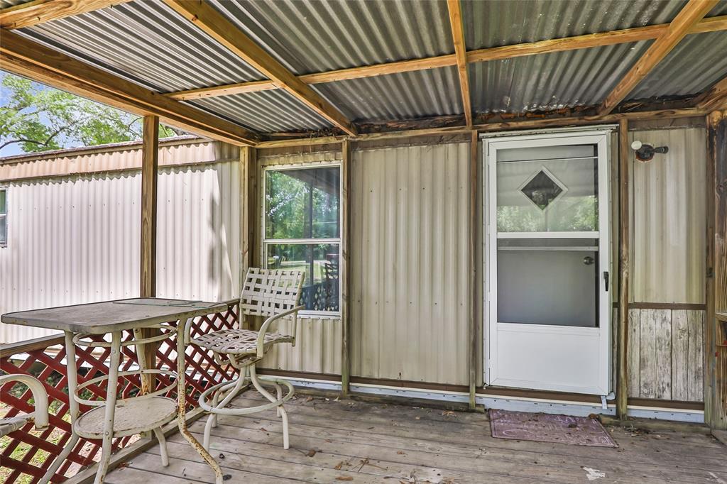 19355 Forest Lane Circle, New Caney, Texas image 8