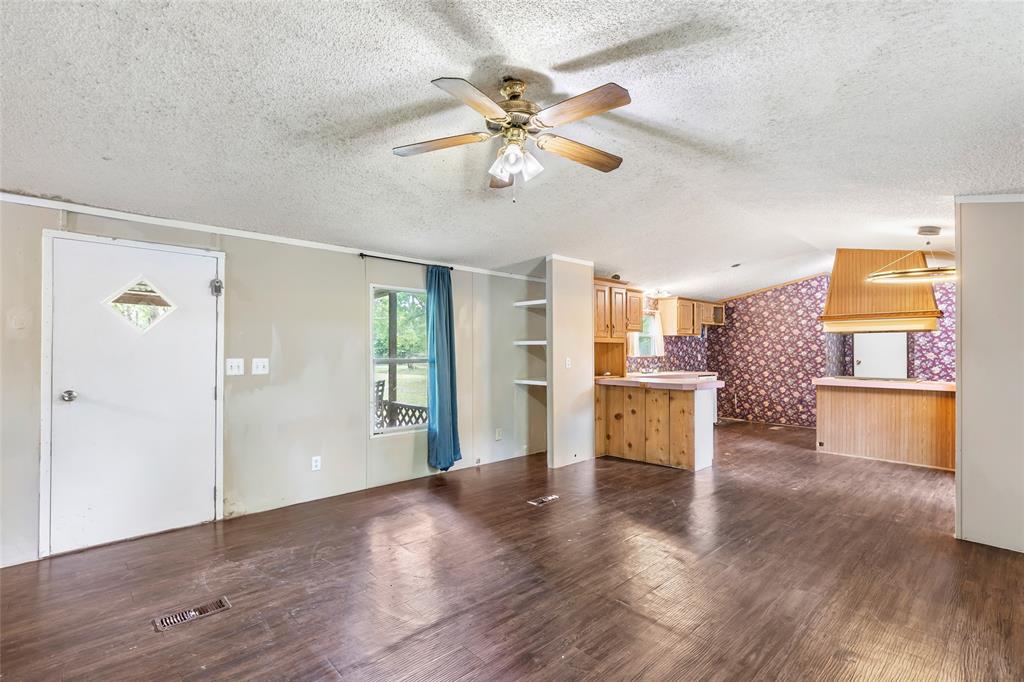 19355 Forest Lane Circle, New Caney, Texas image 10