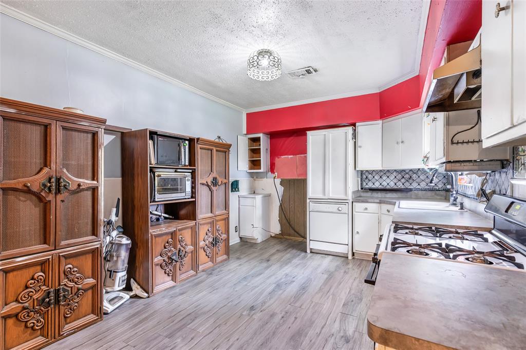 19355 Forest Lane Circle, New Caney, Texas image 32