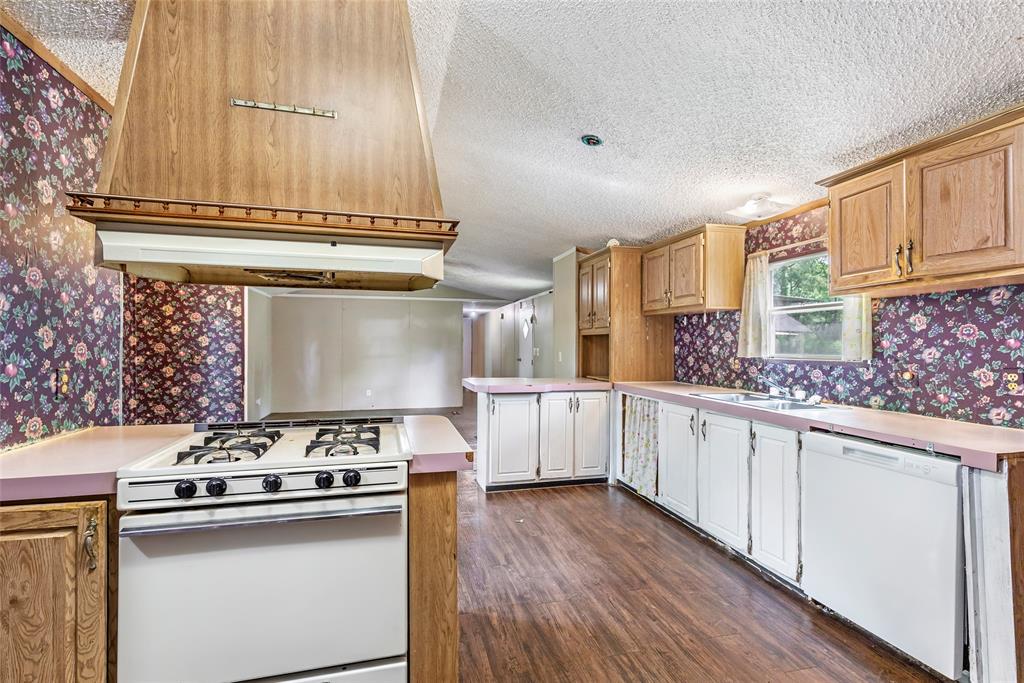 19355 Forest Lane Circle, New Caney, Texas image 15