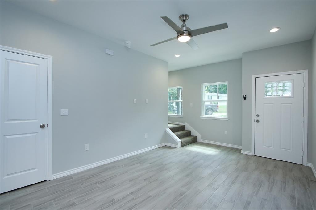 923 Timberglen Court