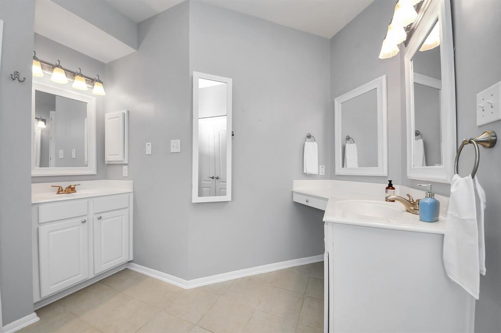 4106 Freedom Tree Drive, Missouri City, Texas image 30