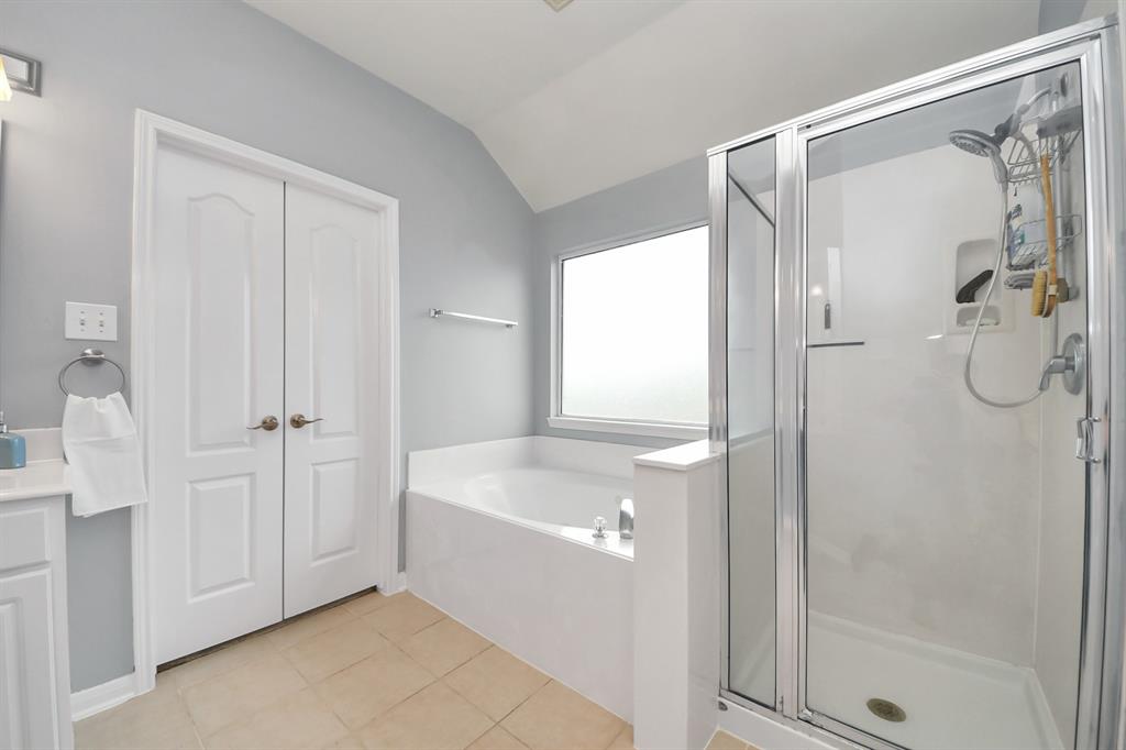 4106 Freedom Tree Drive, Missouri City, Texas image 32