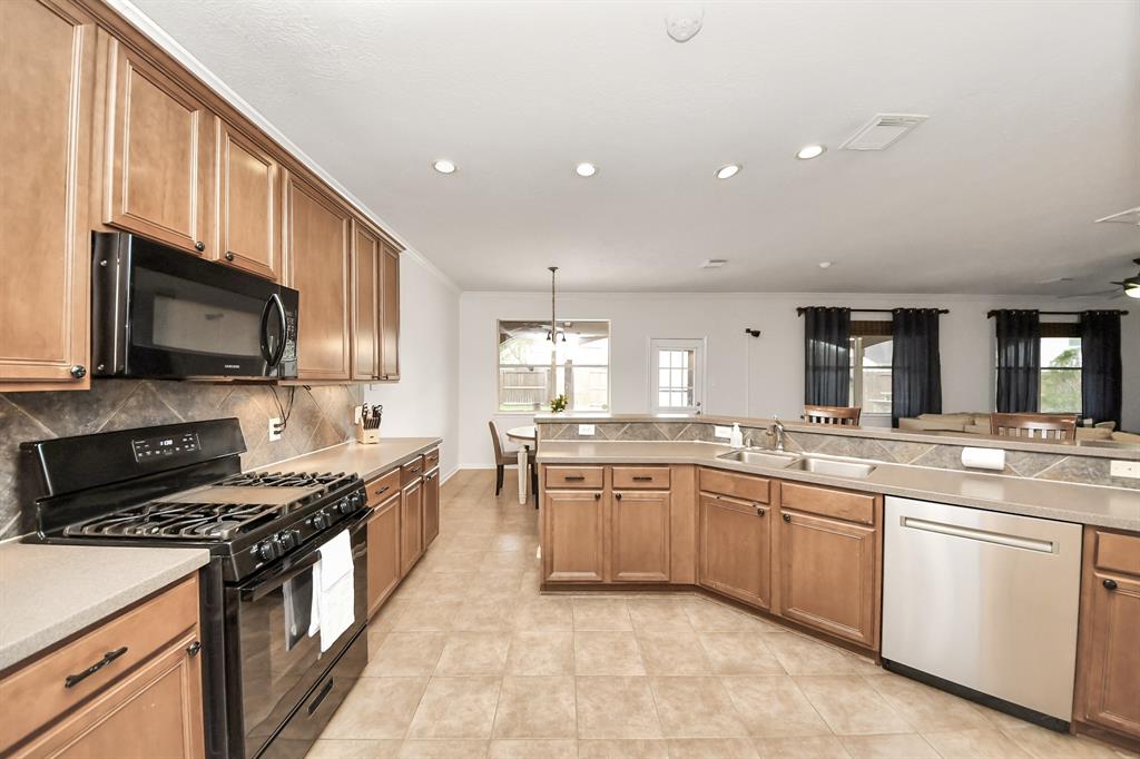 4106 Freedom Tree Drive, Missouri City, Texas image 46