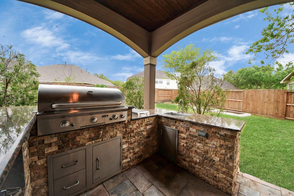 4106 Freedom Tree Drive, Missouri City, Texas image 1