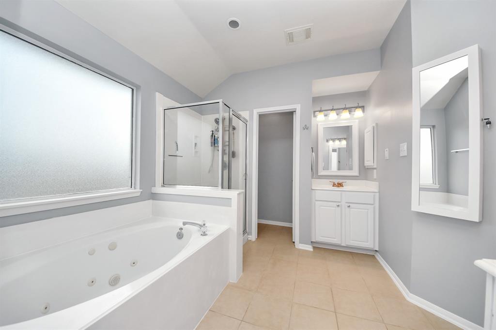 4106 Freedom Tree Drive, Missouri City, Texas image 34