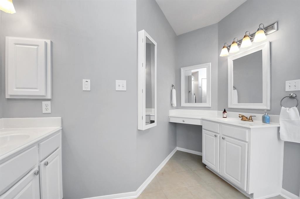 4106 Freedom Tree Drive, Missouri City, Texas image 31
