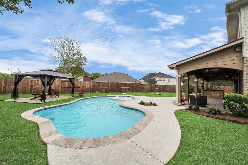 4106 Freedom Tree Drive, Missouri City, Texas image 13