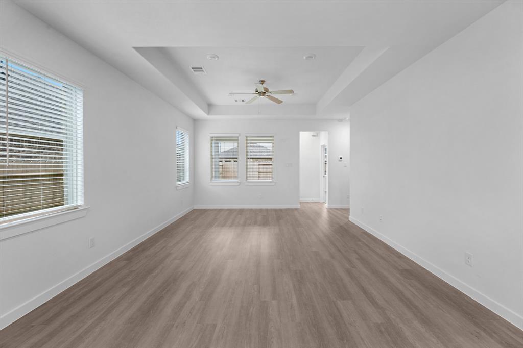 19352 Poppy Village Circle, Magnolia, Texas image 13