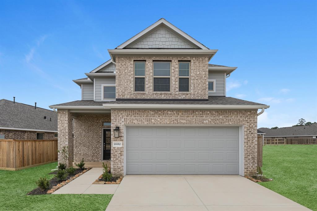 19352 Poppy Village Circle, Magnolia, Texas image 1