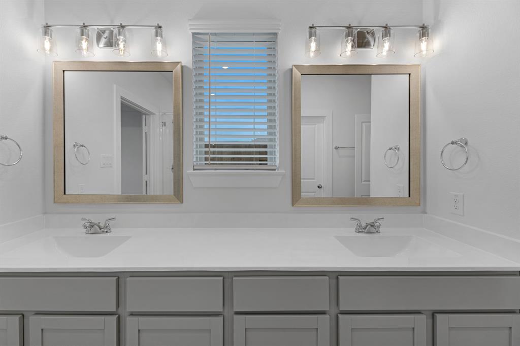 19352 Poppy Village Circle, Magnolia, Texas image 17