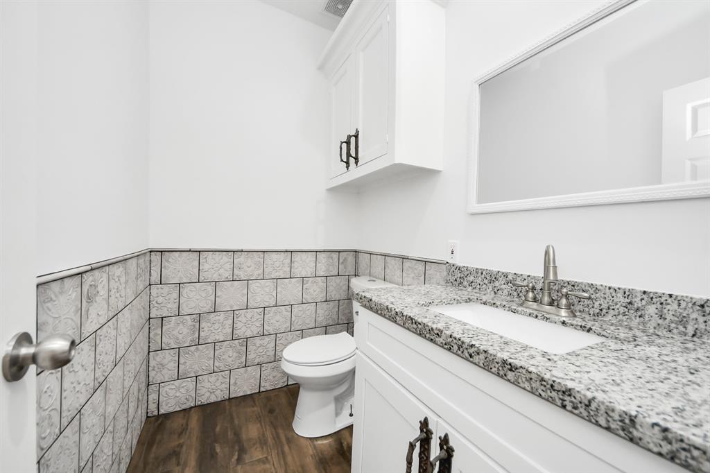 3710 Roylene Court, Dickinson, Texas image 19