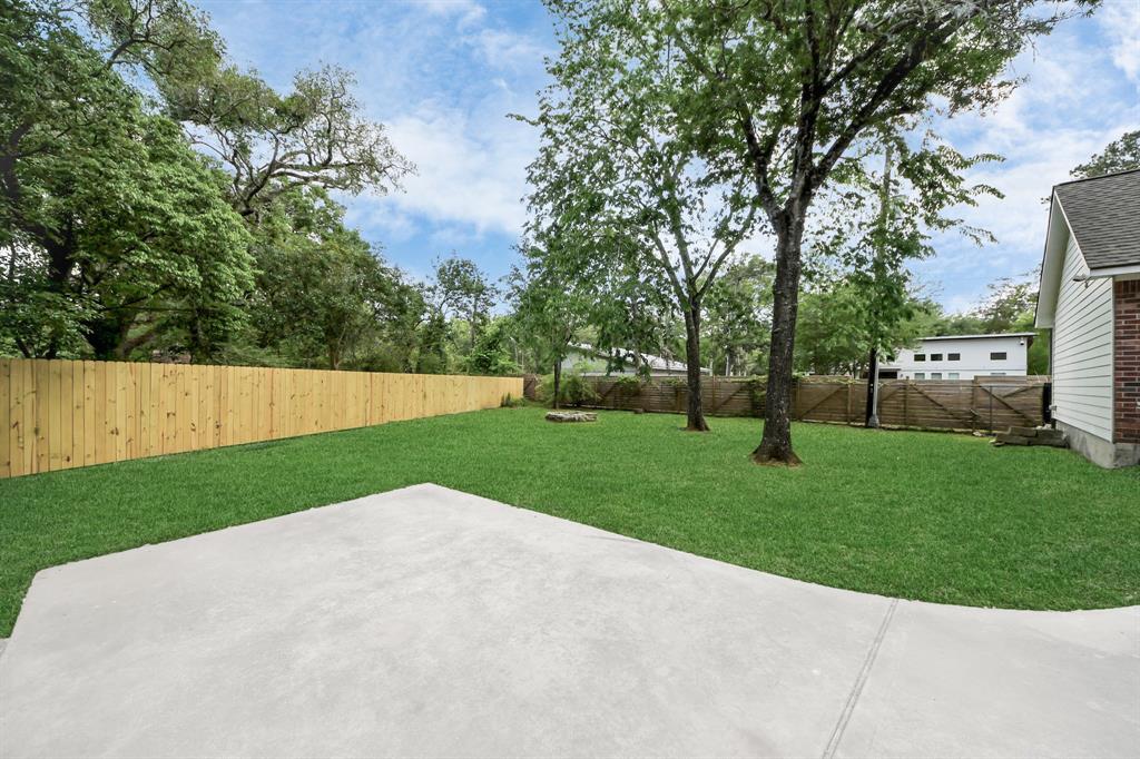 3710 Roylene Court, Dickinson, Texas image 6