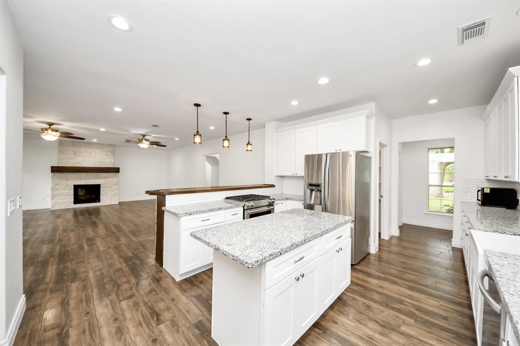 3710 Roylene Court, Dickinson, Texas image 39