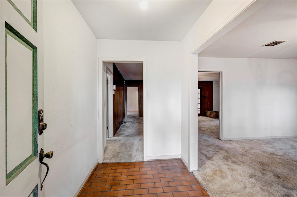9603 Emnora Lane