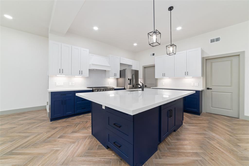 11931 S Red Cedar Circle