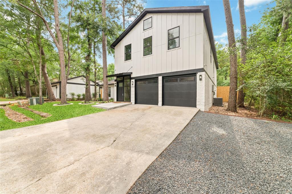 11931 S Red Cedar Circle