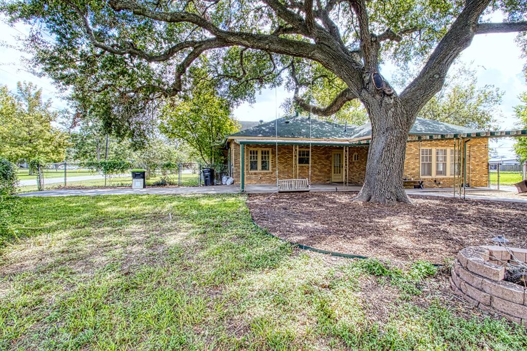 401 Lucky Lane, Wharton, Texas image 17