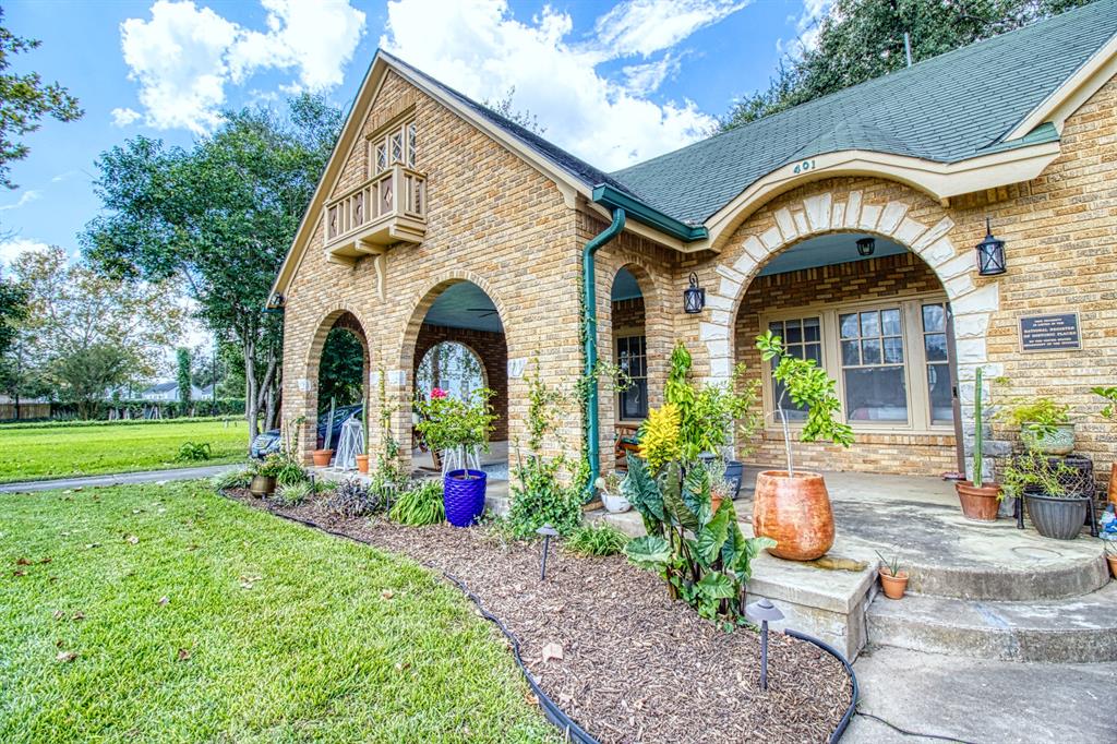 401 Lucky Lane, Wharton, Texas image 9