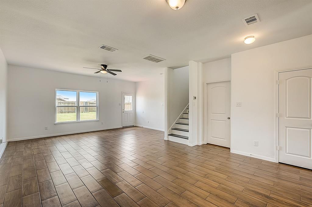 22410 Mount Echo Drive, Hockley, Texas image 13
