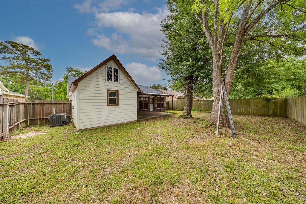 4407 Quailgate Drive, Spring, Texas image 17