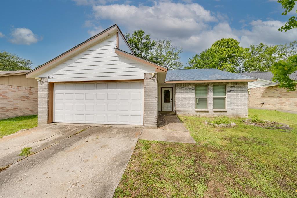 4407 Quailgate Drive, Spring, Texas image 1