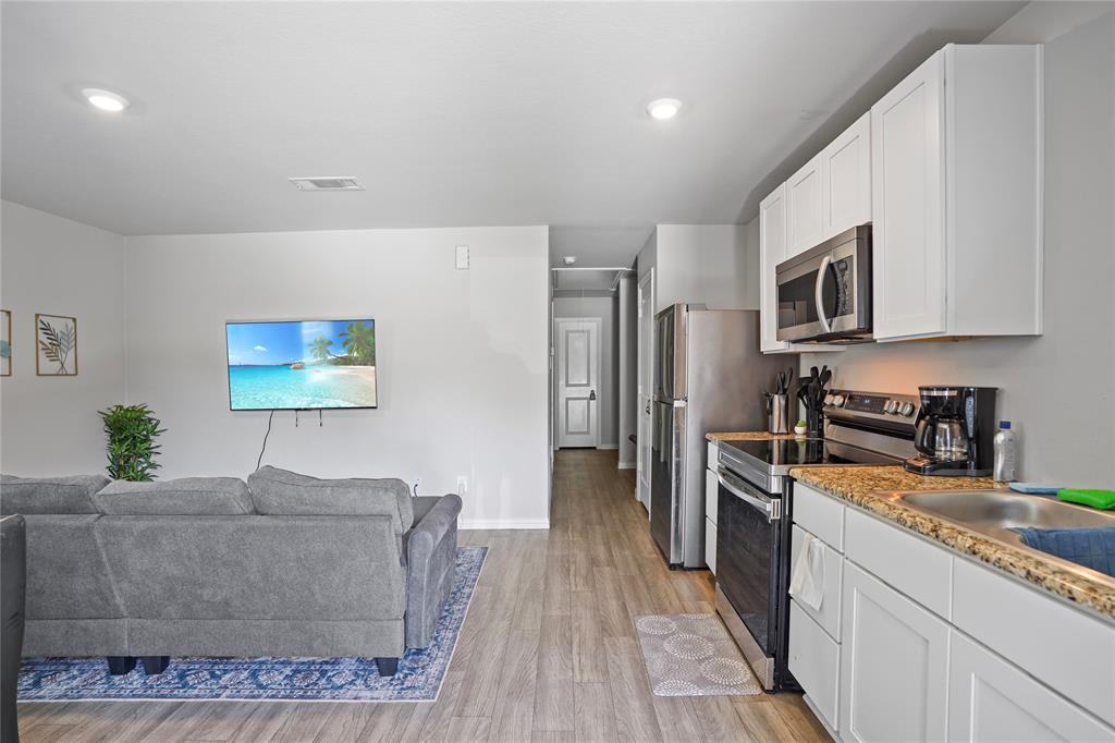 9027 Madera Road A/B
