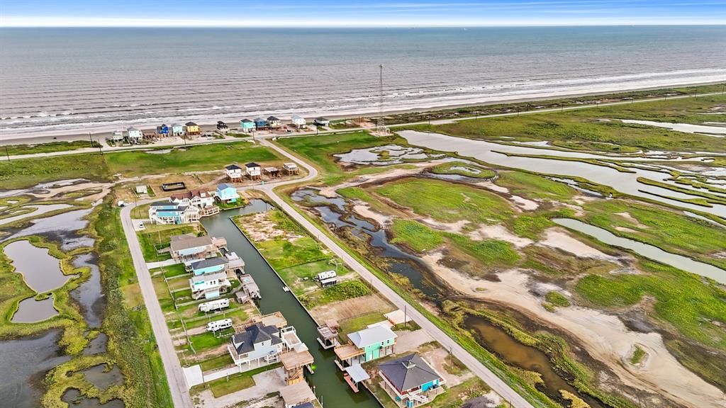 510 Cr-257p/ Dolphin Drive, Freeport, Texas image 10