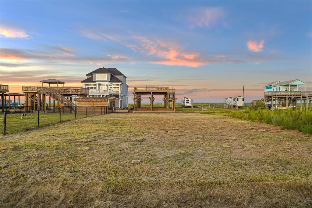 510 Cr-257p/ Dolphin Drive, Freeport, Texas image 3