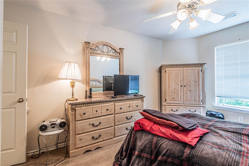 5513 Savannah Woods Lane, Rosharon, Texas image 20