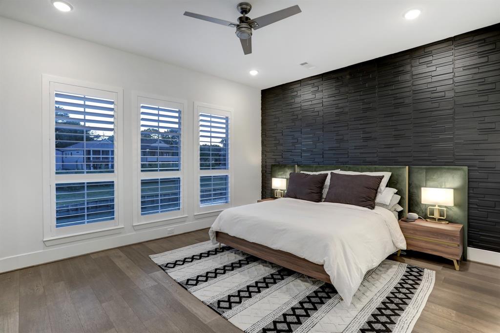 219 Blue Water Way, Kemah, Texas image 31