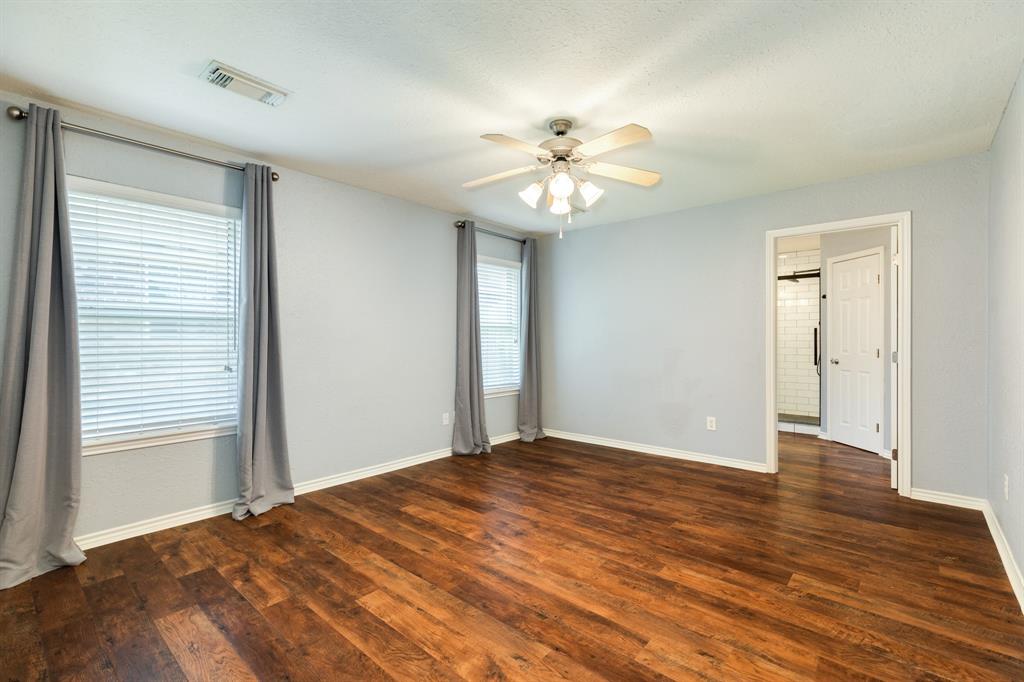 123 Silverbell Circle, Lake Jackson, Texas image 18