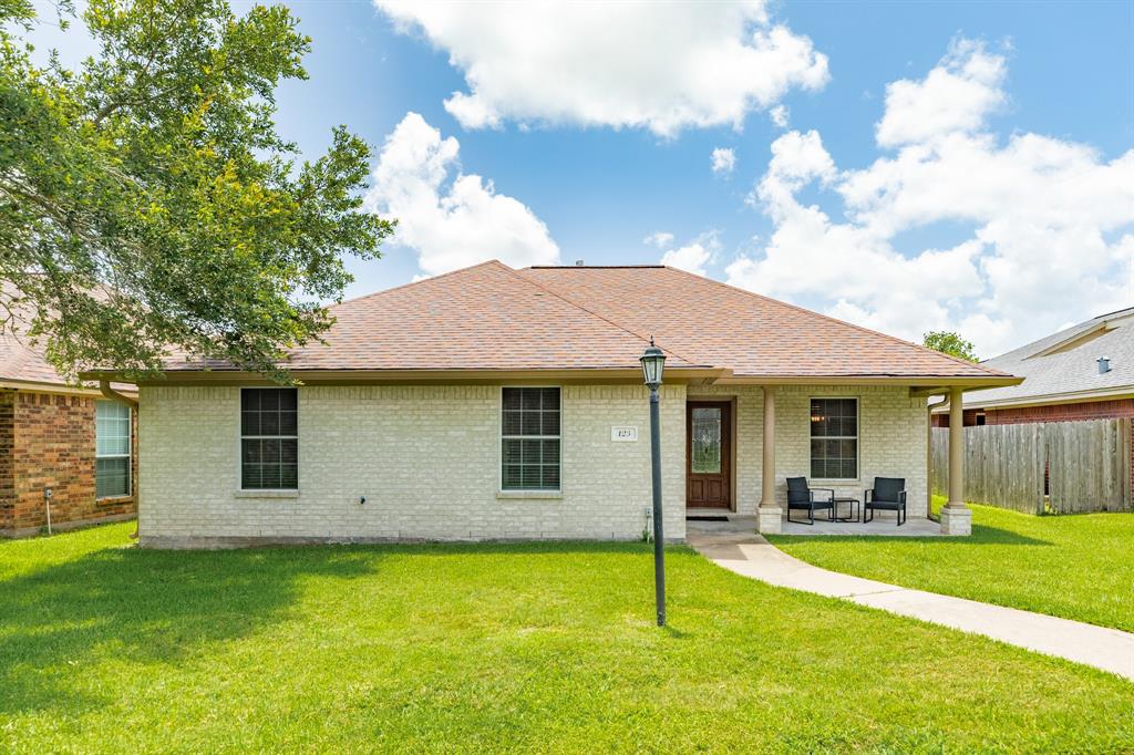 123 Silverbell Circle