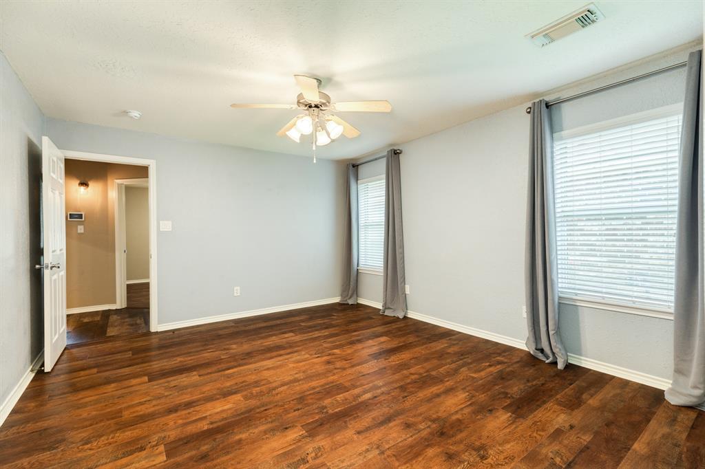 123 Silverbell Circle, Lake Jackson, Texas image 19