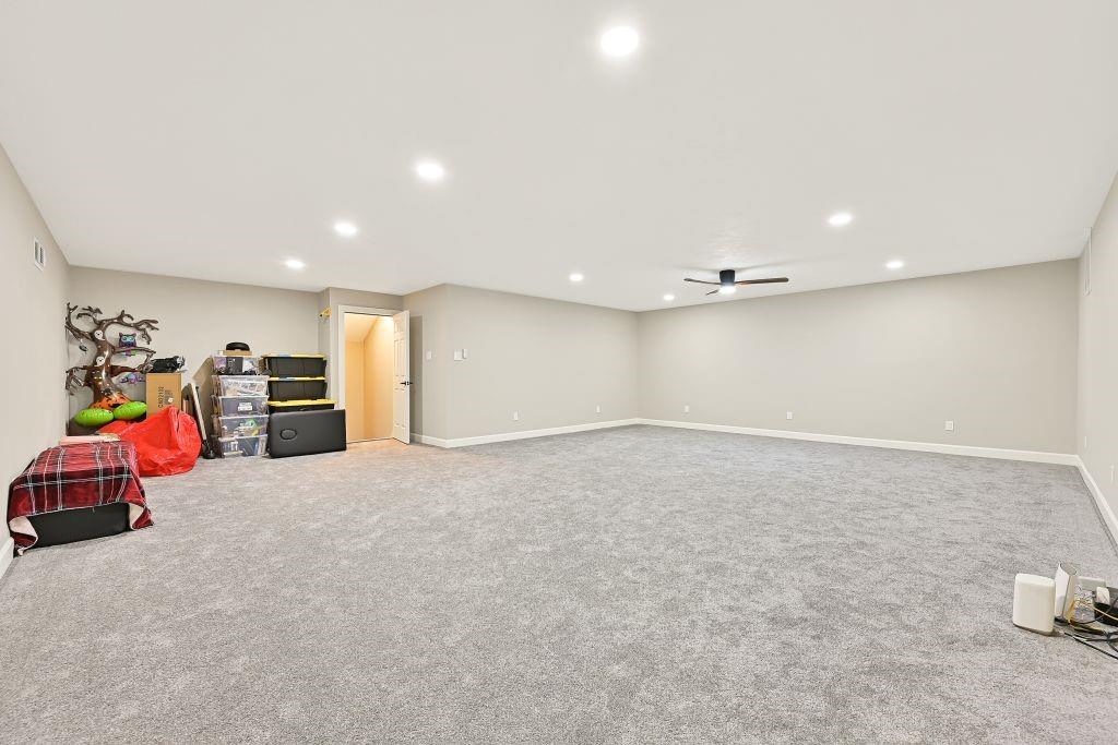 310 Rustic Lane, Friendswood, Texas image 29