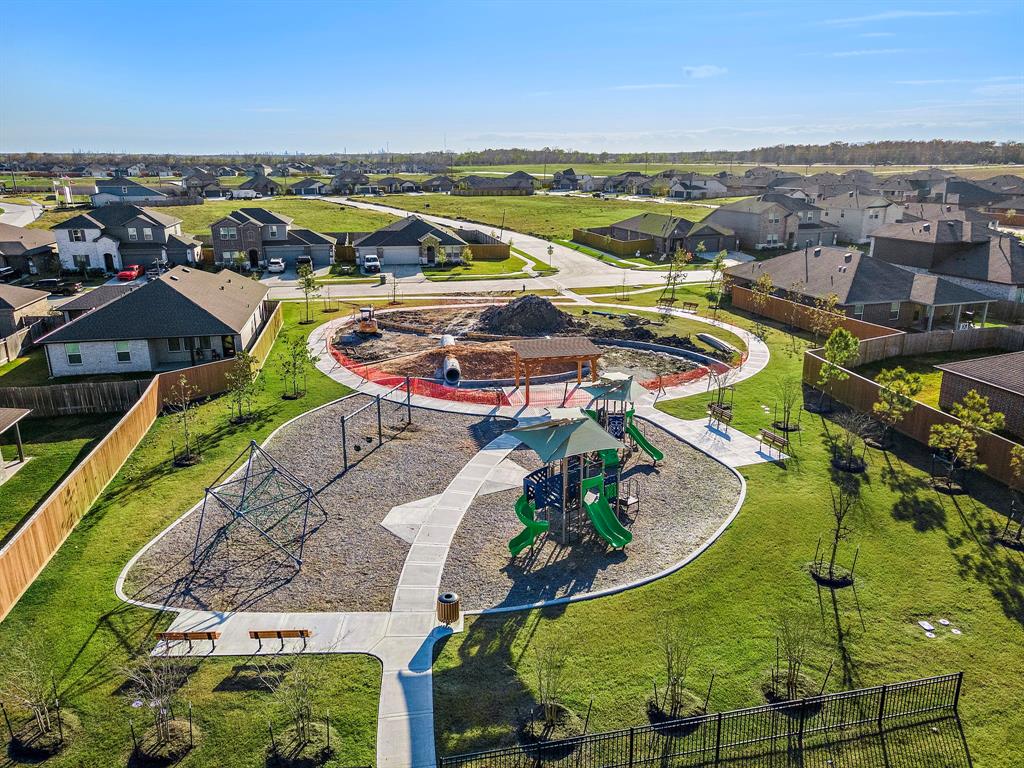 360 Long Branch Drive, Dayton, Texas image 11